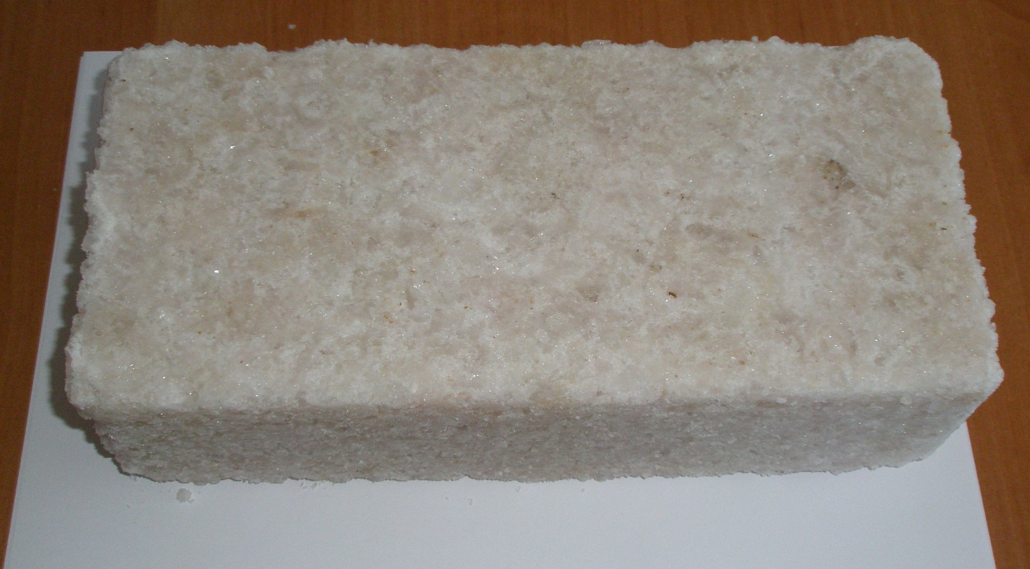 Строительство из гималайской соли: панно, стены, пещеры